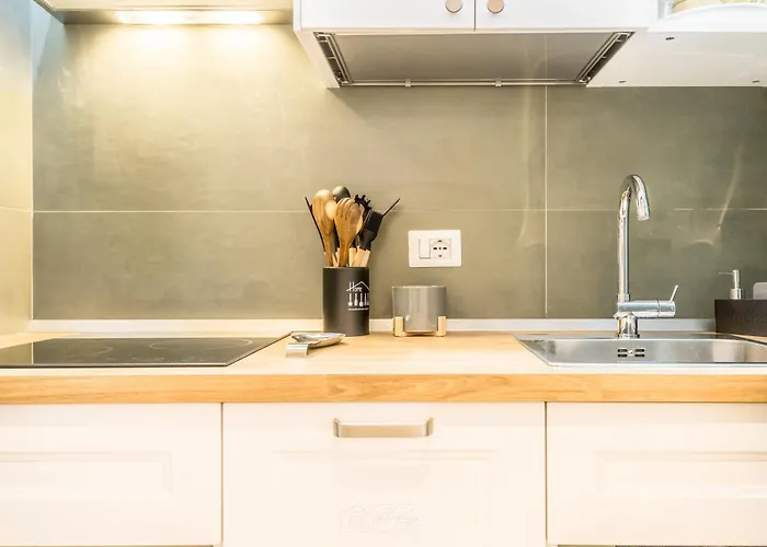 Elegant New 10 Min From Vatican * Roma
